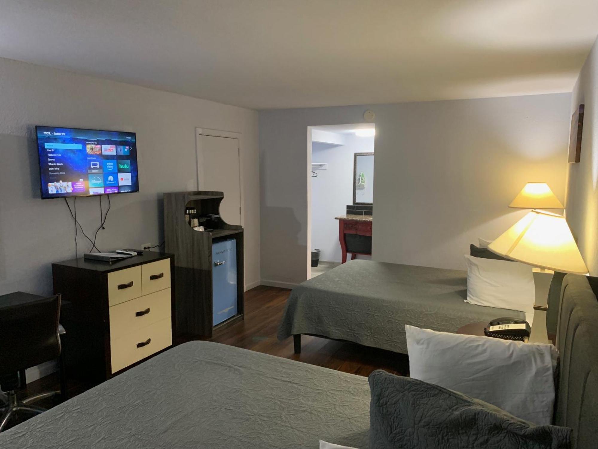 R Nite Star Inn And Suites -Home Of The Cowboys & Rangers 알링턴 외부 사진
